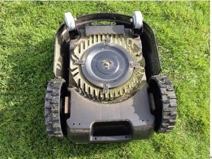 replacing robot lawn mower blades