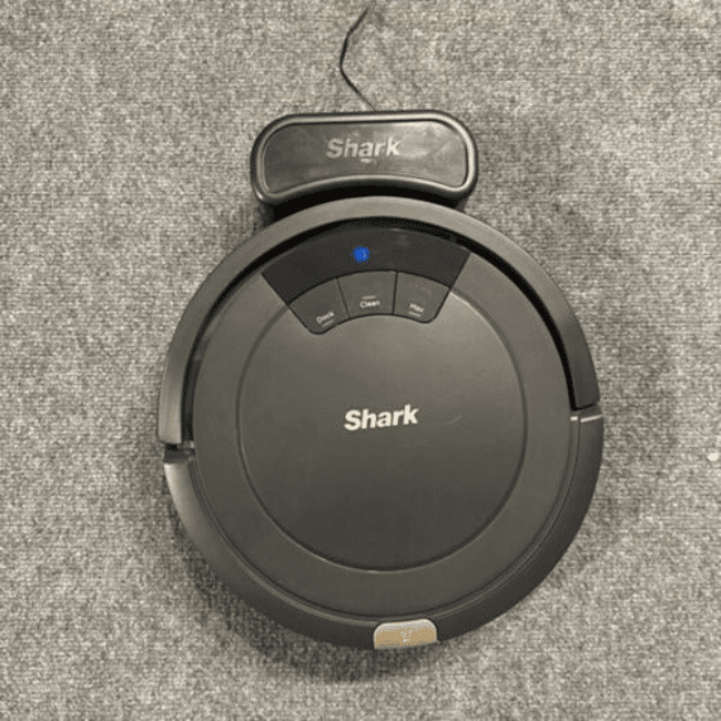 Shark ION Robot Vacuum AV753 Review: Features and Design